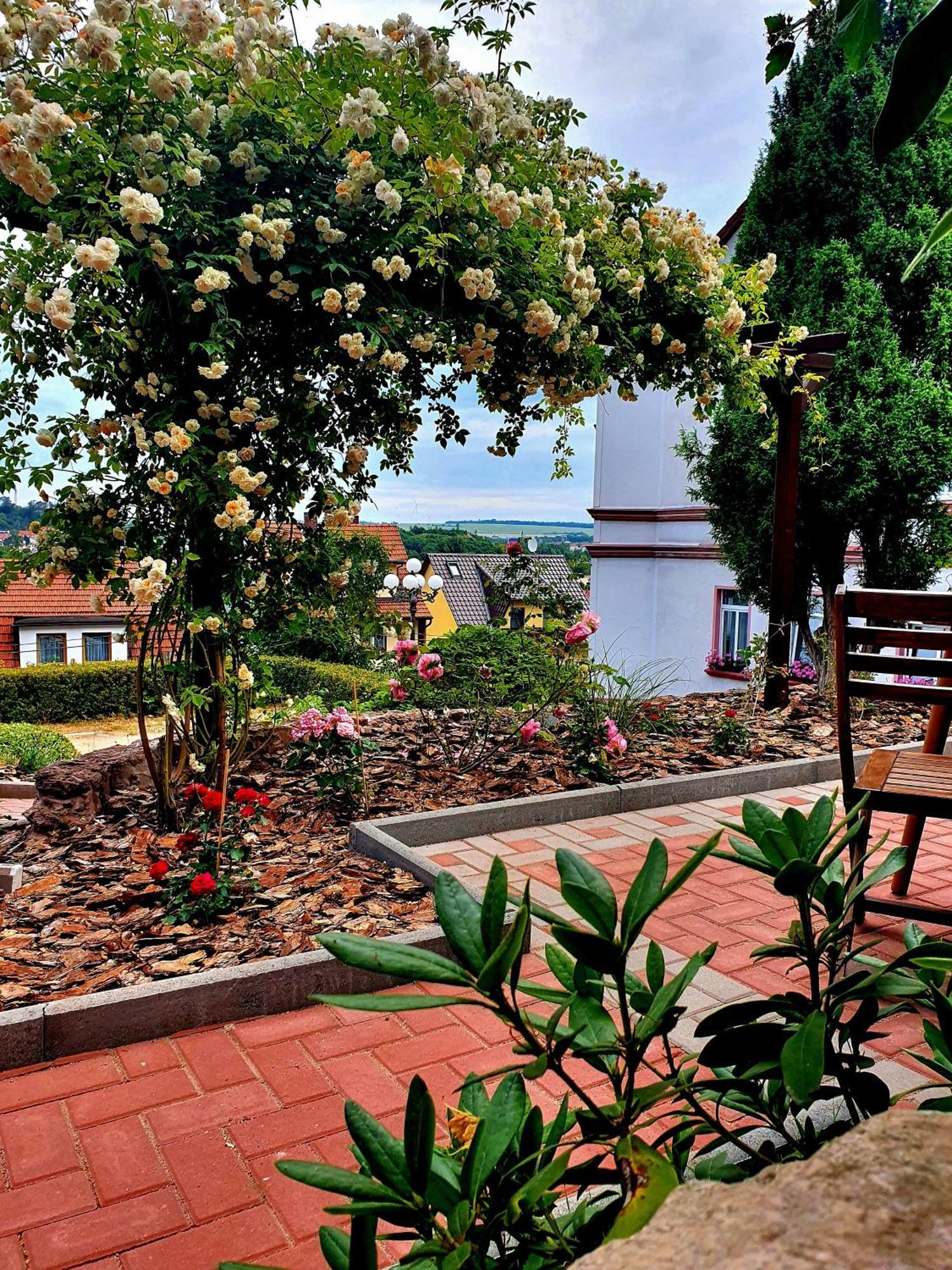 Hotel Klostergarten Эйзенах Экстерьер фото